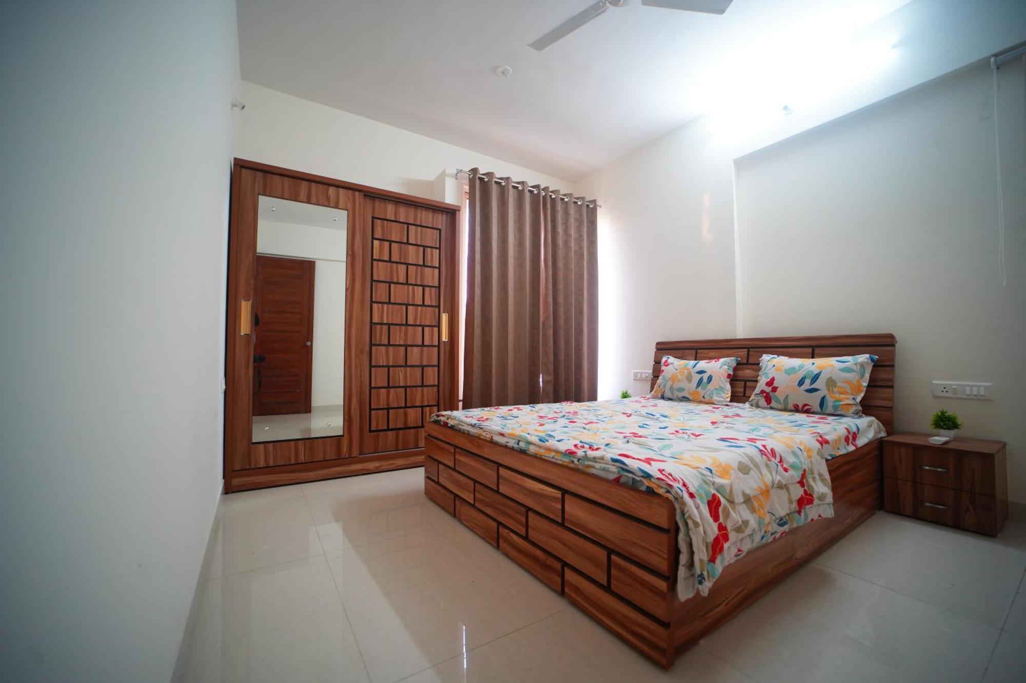 Apartment 2bhk Fully Furnished By The Signature Pune